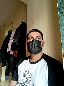 Snapshot of Punjabi27 chatting on November 30, 2025, 9:54 am Punjabi27 online show from November 30, 2025, 9:54 am