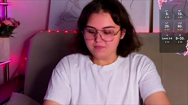  online show from October 13, 2025, 9:11 am