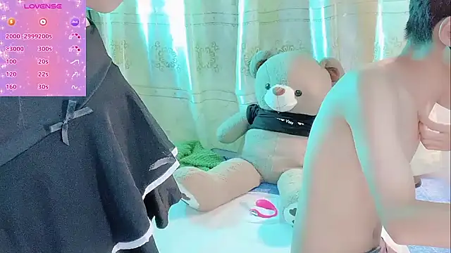 White-Lia online show from October 1, 2025, 8:46 pm