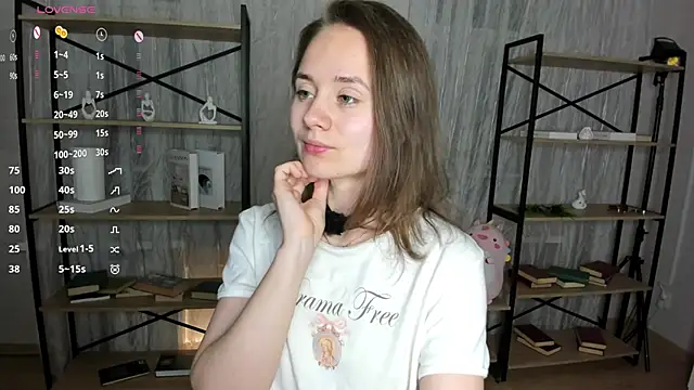 Snapshot of Crysta1Eva_ chatting on June 6, 2026, 7:30 pm Crysta1Eva online show from June 6, 2026, 7:30 pm