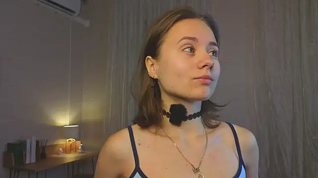 Snapshot of Crysta1Eva_ chatting on July 20, 2026, 7:16 pm Crysta1Eva online show from July 20, 2026, 7:16 pm