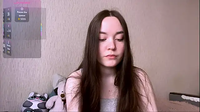 Snapshot of VividSienna chatting on May 14, 2026, 3:14 am VividSienna online show from May 14, 2026, 3:14 am