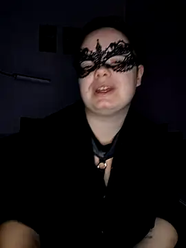 Snapshot of Katy2323 chatting on October 13, 2025, 7:15 pm Katy2323 online show from October 13, 2025, 7:15 pm