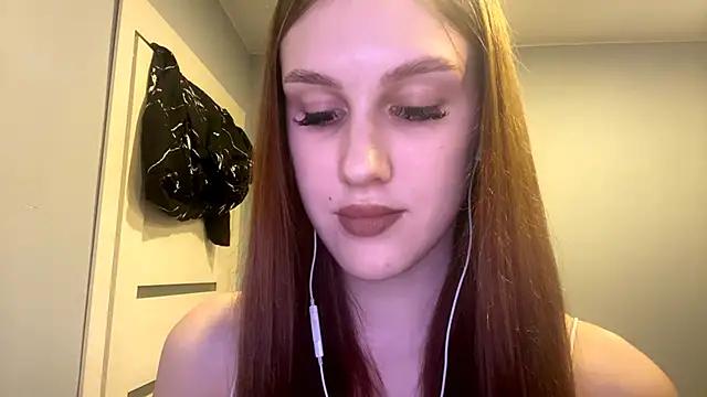Snapshot of RanaBostel chatting on October 26, 2025, 6:08 pm RanaBostel online show from October 26, 2025, 6:08 pm