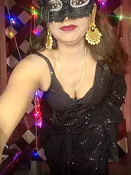 Snapshot of Sexy_Mahi69 chatting on November 17, 2025, 7:07 pm Sexy Mahi69 online show from November 17, 2025, 7:07 pm