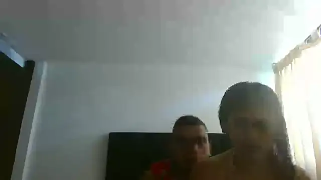 Snapshot of Carlandelli1 chatting on November 1, 2025, 8:25 pm Carlandelli1 online show from November 1, 2025, 8:25 pm