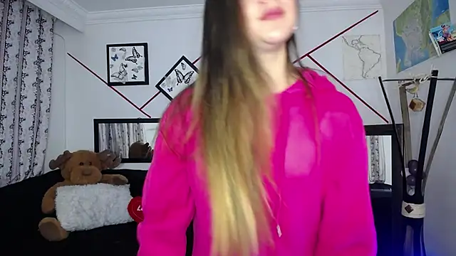 Snapshot of Violetta_afrodit chatting on October 21, 2025, 12:43 am Violetta afrodit online show from October 21, 2025, 12:43 am