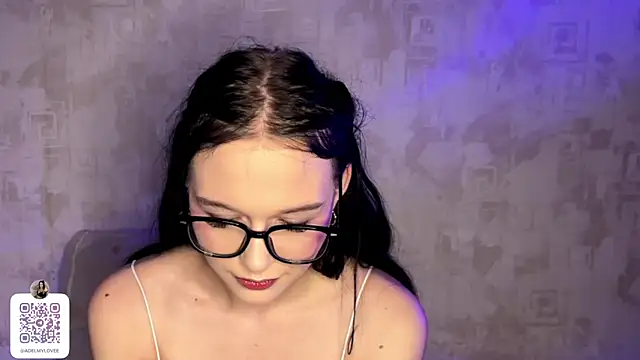 goodycouple online show from October 6, 2025, 1:23 pm