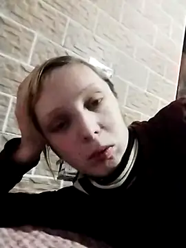 Snapshot of Ponka2011 chatting on November 29, 2025, 6:13 am Ponka2011 online show from November 29, 2025, 6:13 am