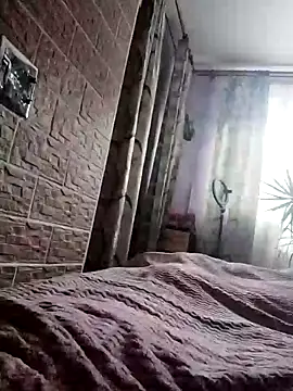 Snapshot of Ponka2011 chatting on November 19, 2025, 6:24 am Ponka2011 online show from November 19, 2025, 6:24 am