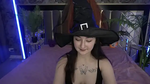 SashaDuvalle online show from October 30, 2025, 6:44 am