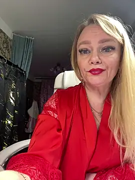 Sweet-blonde online show from April 24, 2026, 8:55 pm