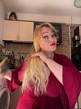 Snapshot of Sweet-blonde chatting on July 25, 2026, 10:49 pm Sweet-blonde online show from July 25, 2026, 10:49 pm