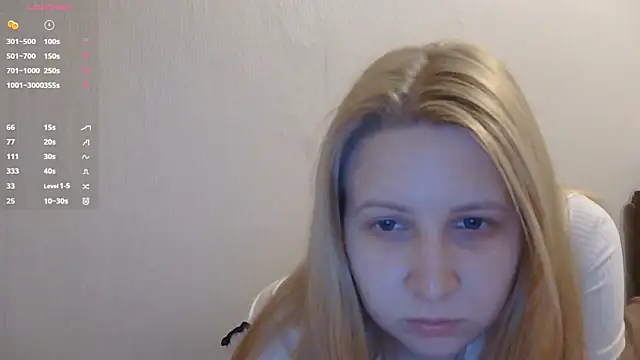CamillaMachak online show from October 6, 2025, 4:08 pm