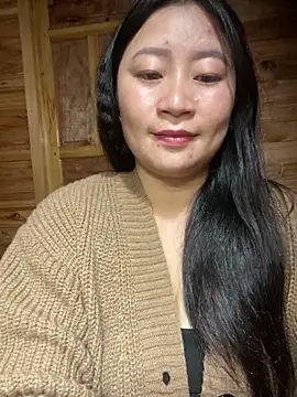 violet-00 online show from March 6, 2026, 2:01 pm