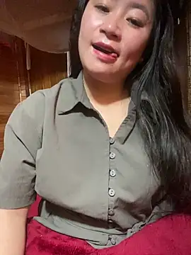 violet-00 online show from March 21, 2026, 8:19 am