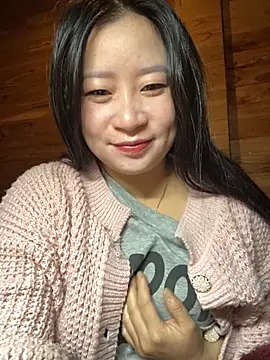 violet-00 online show from November 28, 2025, 10:21 pm