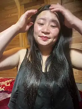 violet-00 online show from March 7, 2026, 3:50 pm