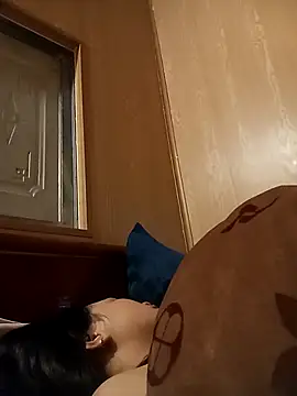 Suny babyy online show from December 3, 2025, 1:21 pm