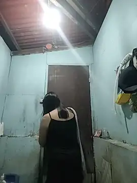 radiantbloom online show from February 3, 2026, 6:33 am