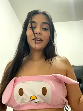 Snapshot of Selene_Wings22 chatting on October 25, 2025, 8:20 pm Selene Wings22 online show from October 25, 2025, 8:20 pm