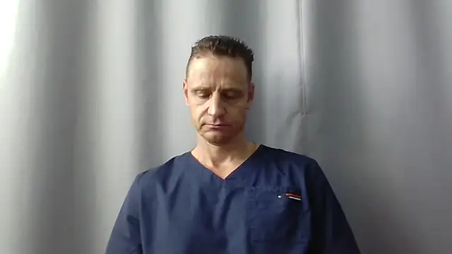 Snapshot of Freeze_Fire chatting on July 10, 2026, 6:46 am Freeze Fire online show from July 10, 2026, 6:46 am