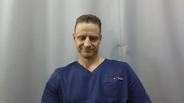 Snapshot of Freeze_Fire chatting on July 13, 2026, 6:35 am Freeze Fire online show from July 13, 2026, 6:35 am