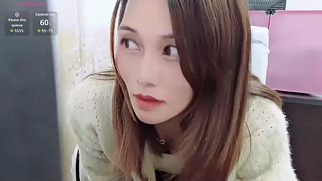 lizi- online show from October 31, 2025, 7:27 am