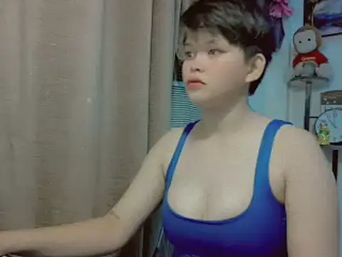 chennybbgirl online show from September 30, 2025, 2:34 pm