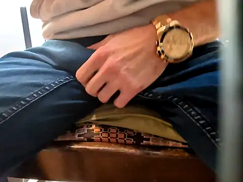 Snapshot of northboy91 chatting on October 8, 2025, 9:55 am northboy91 online show from October 8, 2025, 9:55 am