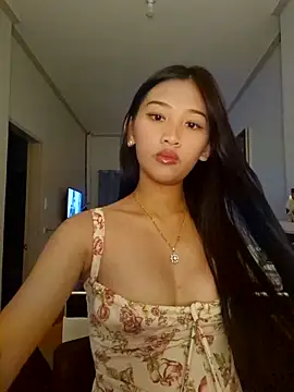 Snapshot of Bunny72772 chatting on October 16, 2025, 4:04 pm Bunny72772 online show from October 16, 2025, 4:04 pm