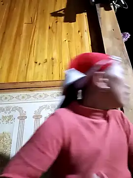 Snapshot of vtmbae chatting on October 15, 2025, 10:45 am vtmbae online show from October 15, 2025, 10:45 am