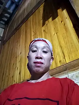 Snapshot of vtmbae chatting on October 20, 2025, 10:38 am vtmbae online show from October 20, 2025, 10:38 am