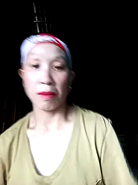 Snapshot of vtmbae chatting on October 16, 2025, 12:41 am vtmbae online show from October 16, 2025, 12:41 am