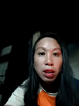 Snapshot of vtmbae chatting on October 27, 2025, 8:10 pm vtmbae online show from October 27, 2025, 8:10 pm