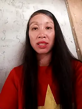 Snapshot of vtmbae chatting on October 8, 2025, 2:02 am vtmbae online show from October 8, 2025, 2:02 am