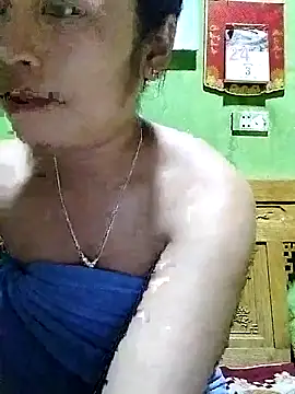 Snapshot of Mai4568 chatting on October 2, 2025, 12:41 pm Mai4568 online show from October 2, 2025, 12:41 pm