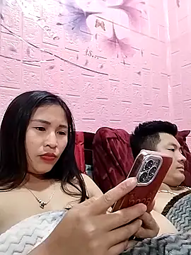 Snapshot of Mai4568 chatting on March 15, 2026, 7:10 pm Mai4568 online show from March 15, 2026, 7:10 pm