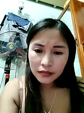 Snapshot of Mai4568 chatting on September 29, 2025, 8:14 pm Mai4568 online show from September 29, 2025, 8:14 pm