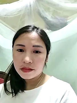 Mai4568 online show from October 7, 2025, 1:23 pm