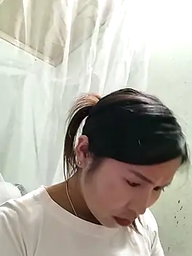 Mai4568 online show from October 16, 2025, 3:09 pm