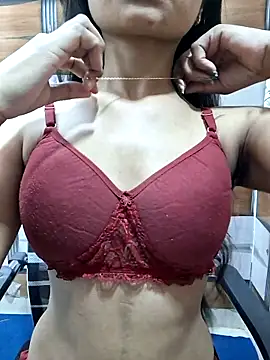 Snapshot of Soni_cute86526 chatting on February 10, 2026, 5:06 am Soni cute86526 online show from February 10, 2026, 5:06 am