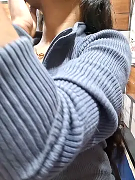 Snapshot of Soni_cute86526 chatting on February 14, 2026, 4:56 am Soni cute86526 online show from February 14, 2026, 4:56 am