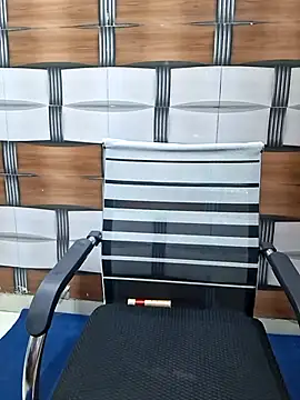 Snapshot of Soni_cute86526 chatting on February 13, 2026, 5:07 am Soni cute86526 online show from February 13, 2026, 5:07 am