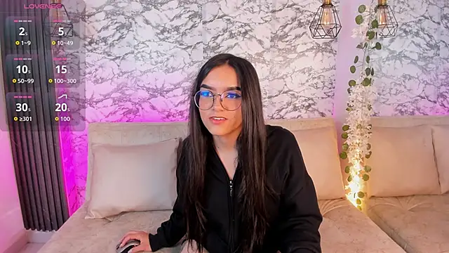 Snapshot of eimi_rosse18 chatting on November 13, 2025, 12:42 pm eimi rosse18 online show from November 13, 2025, 12:42 pm