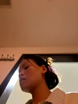 Snapshot of ___Dorry02___ chatting on October 8, 2025, 7:43 am Dorry02 online show from October 8, 2025, 7:43 am