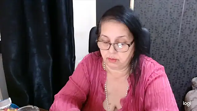 MissSanjanne online show from November 23, 2025, 8:02 am