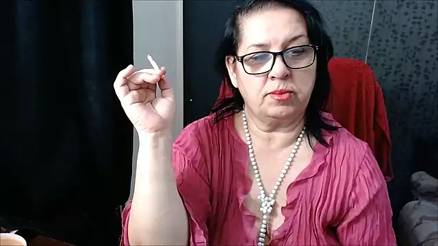 Snapshot of MissSanjanne chatting on February 2, 2025, 9:45 pm MissSanjanne online show from February 2, 2025, 9:45 pm