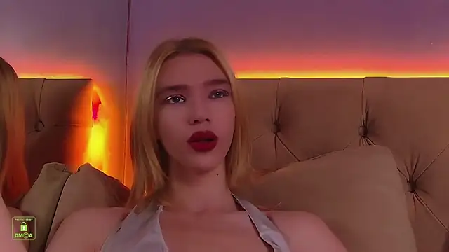 Snapshot of RobertDevine chatting on November 27, 2025, 4:40 pm RobertDevine online show from November 27, 2025, 4:40 pm