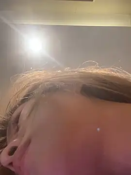 miumiu-66 online show from November 6, 2025, 3:27 pm